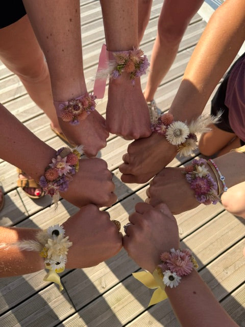Atelier bracelet et peigne fleuris